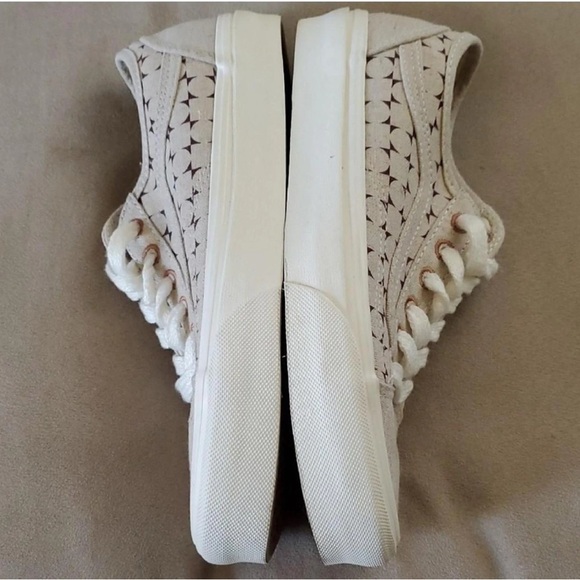 adidas Beige Canvas Women's size 7 Sneakers - Picture 8 of 8